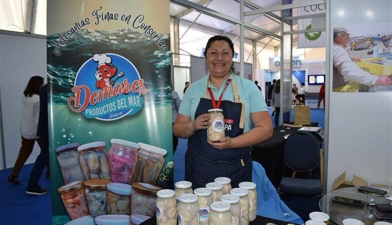emprendedora-de-maullin-lleva-sabor-marino-de-los-lagos-a-feria-internacional-food-service