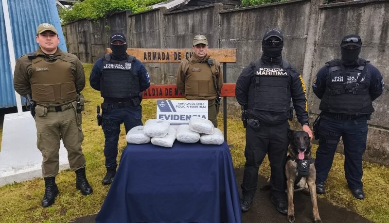 Pargua: Incautación de Marihuana en Operativo Conjunto de Armada y Carabineros Pargua: Incautación de Marihuana en Operativo Conjunto de Armada y Carabineros