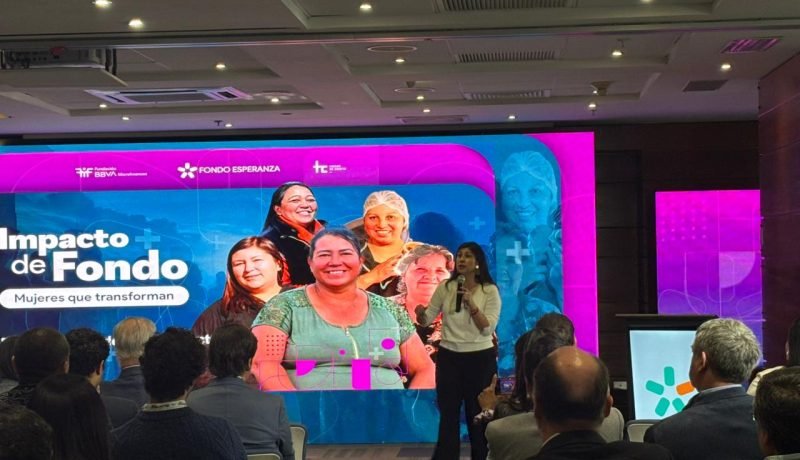 Estudio de Fondo Esperanza: Emprendedoras duplican sus ingresos y reducen deuda a la mitad