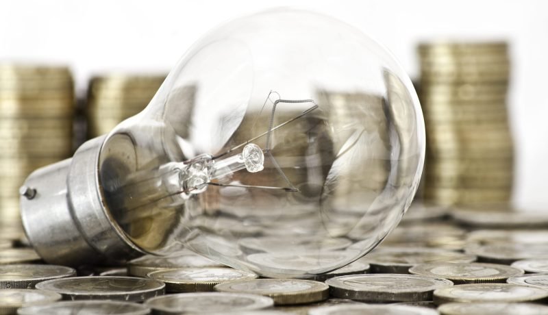 Acusación UDI contra Ministro Pardow por Error en Tarifas Eléctricas