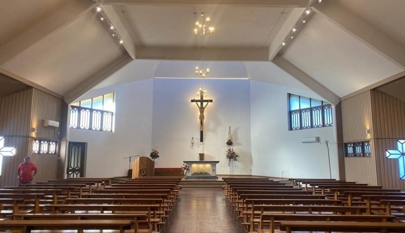 Restauración Ejemplar: La Parroquia Nuestra Señora de Fátima Renace en Puerto Chico Restauración Ejemplar: La Parroquia Nuestra Señora de Fátima Renace en Puerto Chico