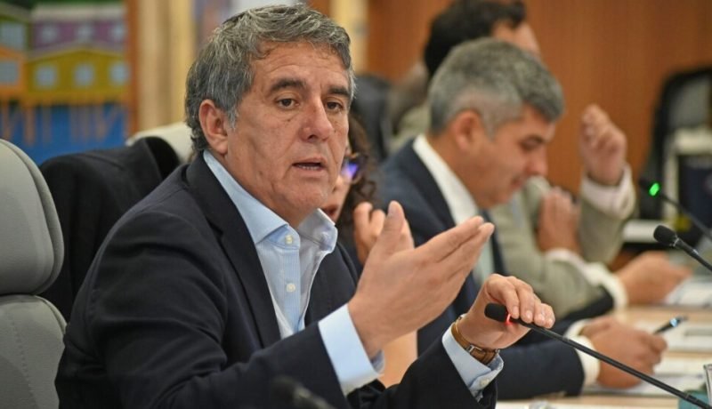 gobierno-regional-impulsa-proyectos-millonarios-en-los-lagos