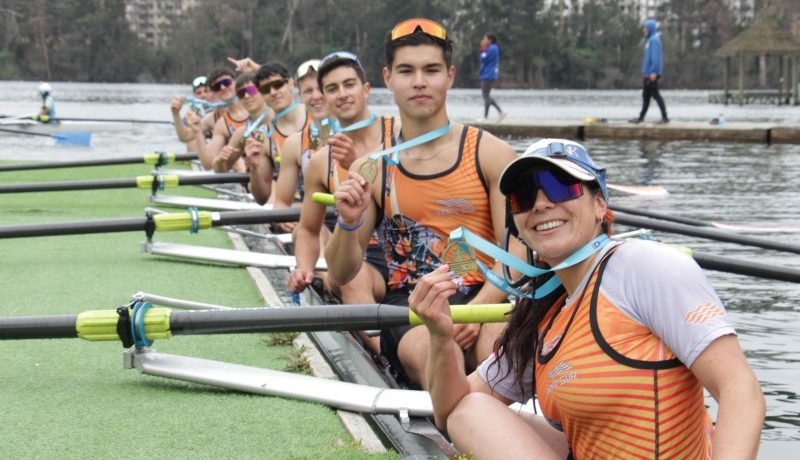 Remeros de Los Lagos brillan en Campeonato Nacional con una lluvia de medallas