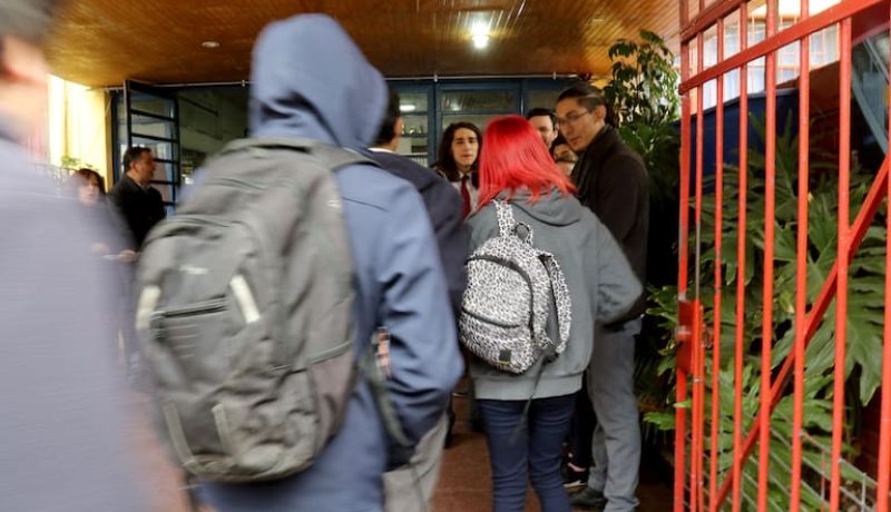 corte-suprema-respalda-a-colegio-de-osorno-que-sanciono-a-estudiantes-por-usar-el-pelo-largo