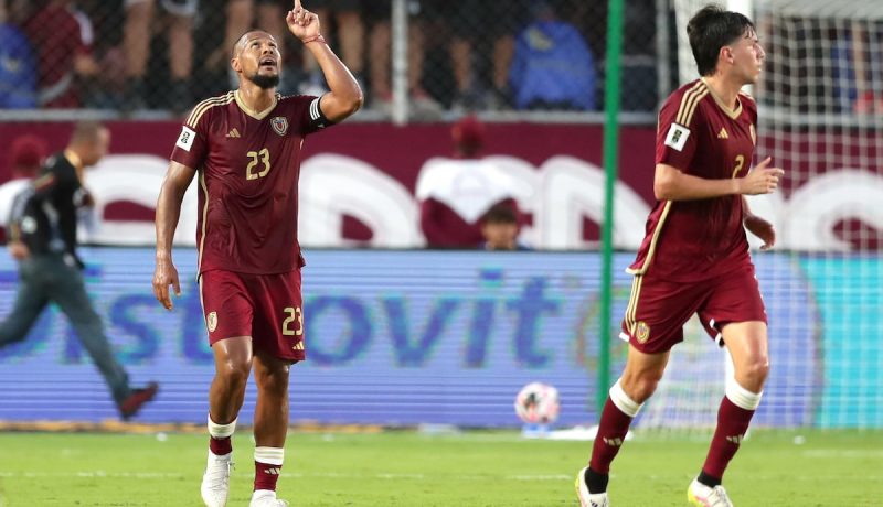 bolivia-denuncia-secuestro-de-su-seleccion-en-venezuela-tras-partido-por-eliminatorias