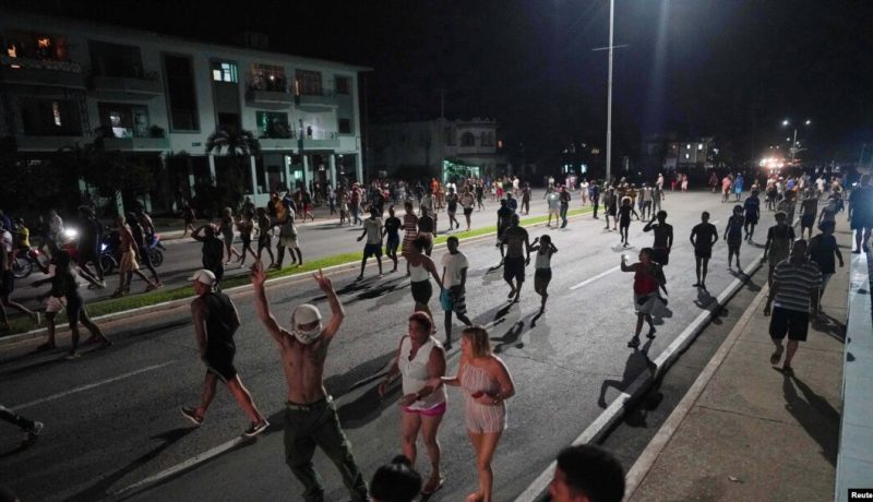 crisis-electrica-en-los-lagos-usuarios-pagan-por-mal-servicio