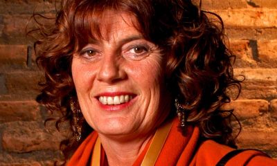 consuelo-holzapfel-trayectoria-y-reconocimiento-en-temporales-teatrales