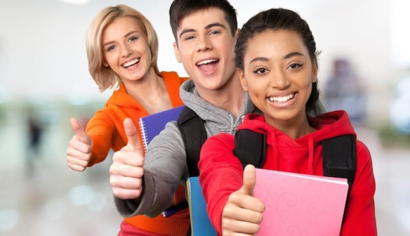 Educación en Frutillar: Futuro y Oportunidades Educación en Frutillar: Futuro y Oportunidades