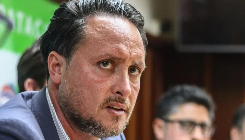 Mecánico sobreseído busca cobro de costas tras polémica concesión minera en Puerto Montt Mecánico sobreseído busca cobro de costas tras polémica concesión minera en Puerto Montt