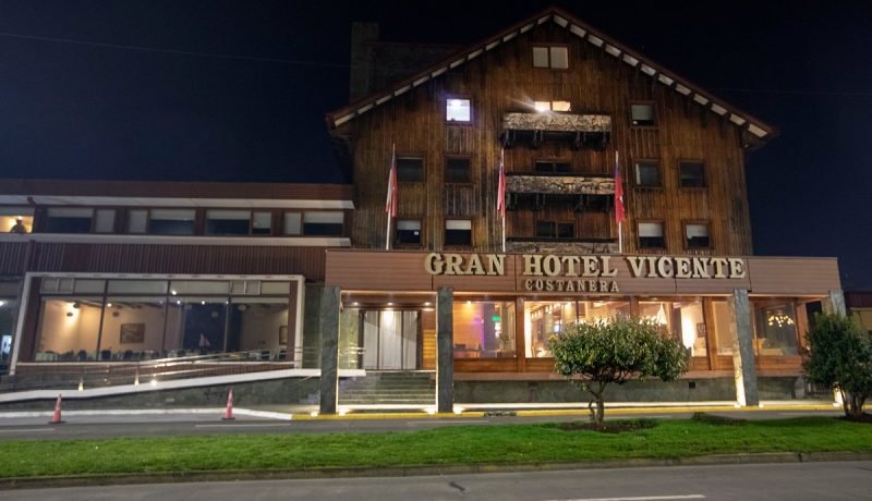 Paralización de la Torre Costanera en Puerto Montt: Seis Años sin Avances Paralización de la Torre Costanera en Puerto Montt: Seis Años sin Avances