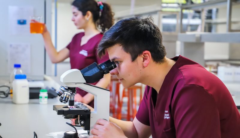 Fresia: Hospital suma tecnología clave para la detección temprana de cáncer colorrectal