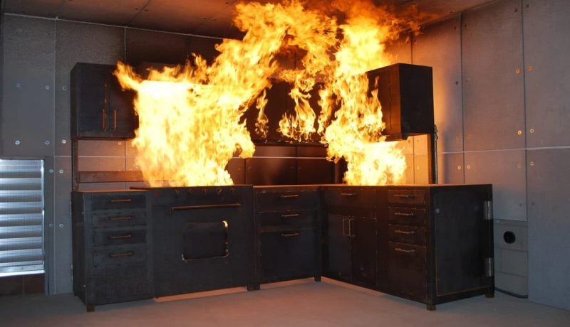 Tablón del Ancla: Incendio en Puerto Montt deja a 50 trabajadores despedidos