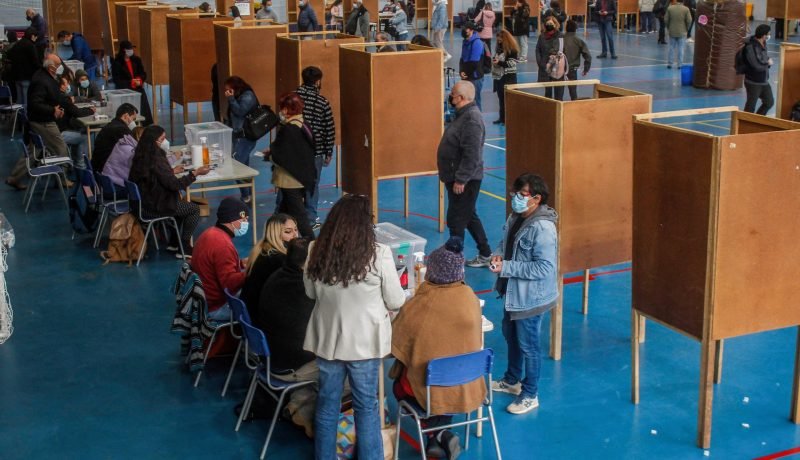 Elecciones 2025: Guía para votar con el carnet de identidad vencido