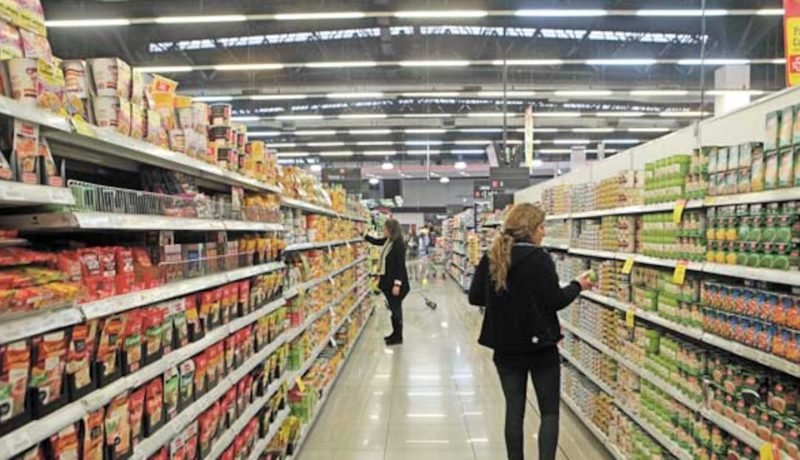 Elecciones 2025: Guía de horarios de supermercados para este fin de semana