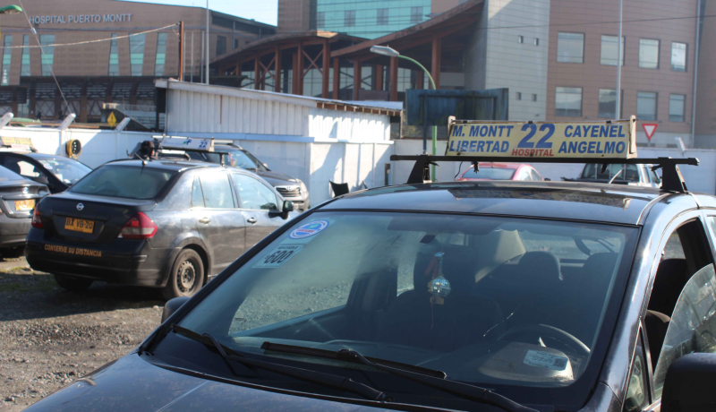 Tensión en Puerto Montt: Colectiveros acusan hostigamiento y amenazan con paralización