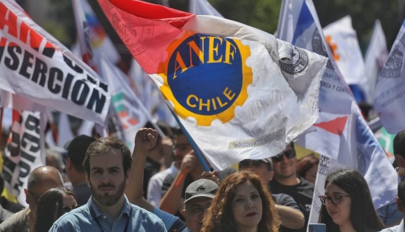 Ministerio de Desarrollo Social: Abren postulaciones con sueldos de hasta $5,4 millones