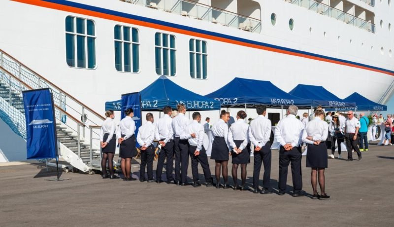 Trabaja en Cruceros Norwegian: Buscan Chilenos con Sueldos de hasta $4,7 Millones