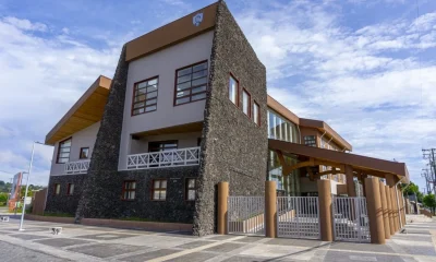 Fin a la incertidumbre: Cristian Olavarría asume como alcalde suplente en Llanquihue