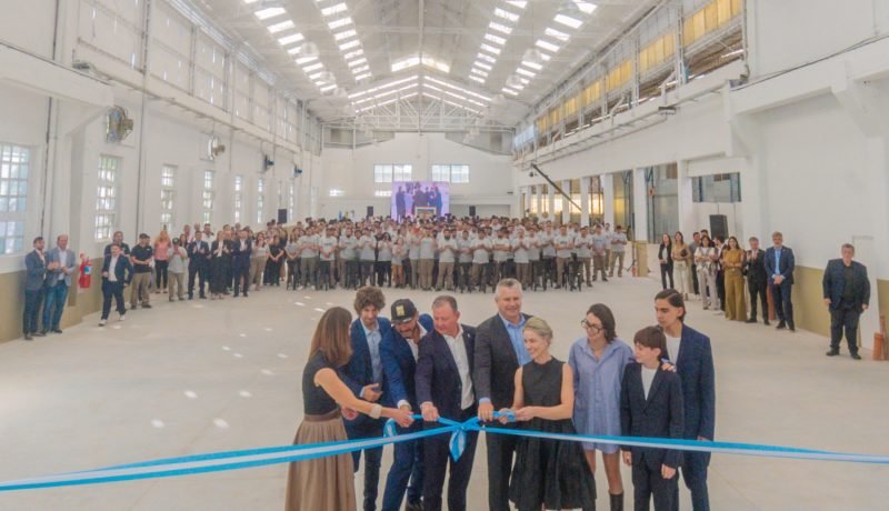 Inauguran en Puerto Varas moderna planta de viviendas modulares de Tecno Fast