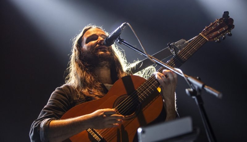 Nano Stern en Puerto Montt: Concierto gratuito en el Teatro Diego Rivera
