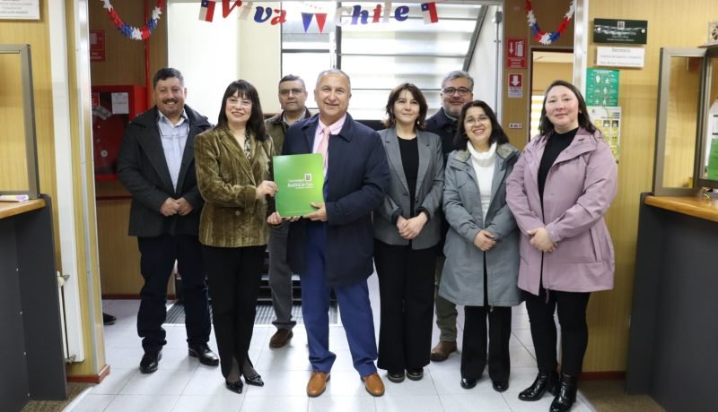 uach-y-colegio-san-jose-alianza-estrategica-por-la-educacion-en-puerto-montt