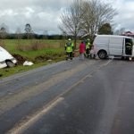 accidente-de-ambulancia-en-ruta-v-30-colision-y-volcamiento-en-fresia-los-lagos