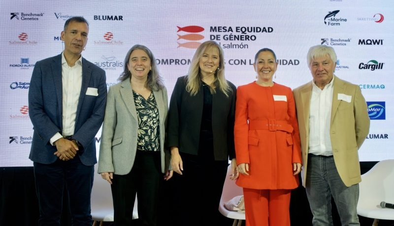 Salmonicultura Chilena Impulsa Equidad de Género con Metas a 2030 Salmonicultura Chilena Impulsa Equidad de Género con Metas a 2030