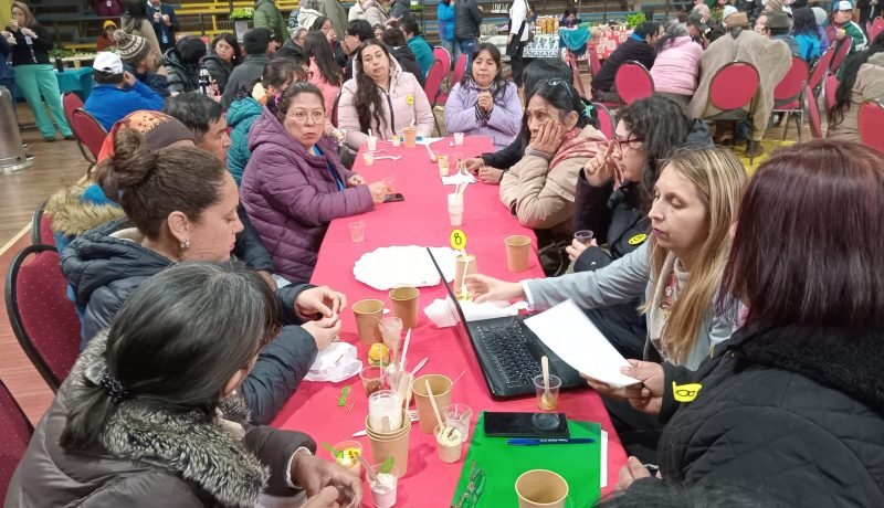 San Juan de la Costa Define Futuro de Salud Comunal con Activa Participación Ciudadana