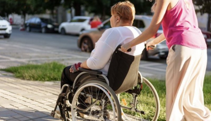 beneficio-para-cuidadores-de-personas-con-discapacidad-requisitos-y-monto-mensual