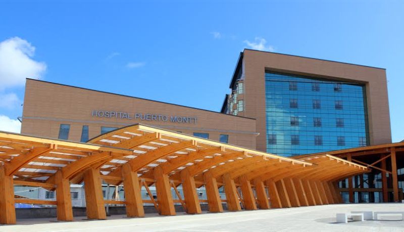 crisis-de-estacionamientos-en-hospital-de-puerto-montt-por-condominio