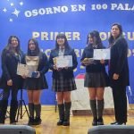 Instituto Comercial de Osorno premió a jóvenes talentos literarios en el Primer Concurso Comunal Escolar de Microrrelatos “Osorno en 100 Palabras”