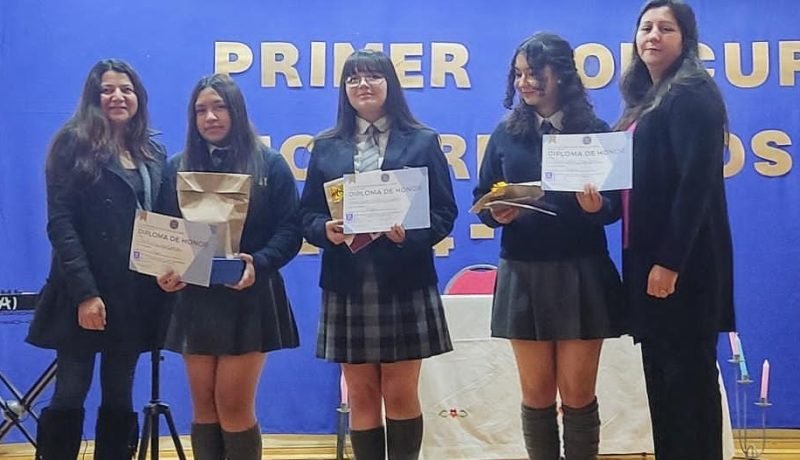 Instituto Comercial de Osorno premió a jóvenes talentos literarios en el Primer Concurso Comunal Escolar de Microrrelatos “Osorno en 100 Palabras”