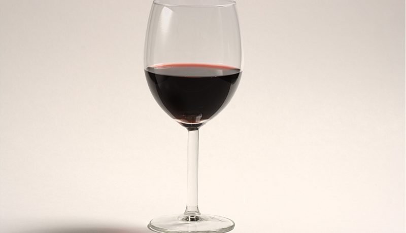 sur-wines-fest-2025-sorteo-para-la-gran-fiesta-del-vino-en-puerto-montt