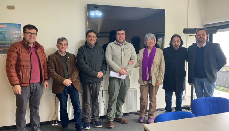 Pitch Day UACh: Proyectos Innovadores Transforman la Educación en Los Lagos Pitch Day UACh: Proyectos Innovadores Transforman la Educación en Los Lagos