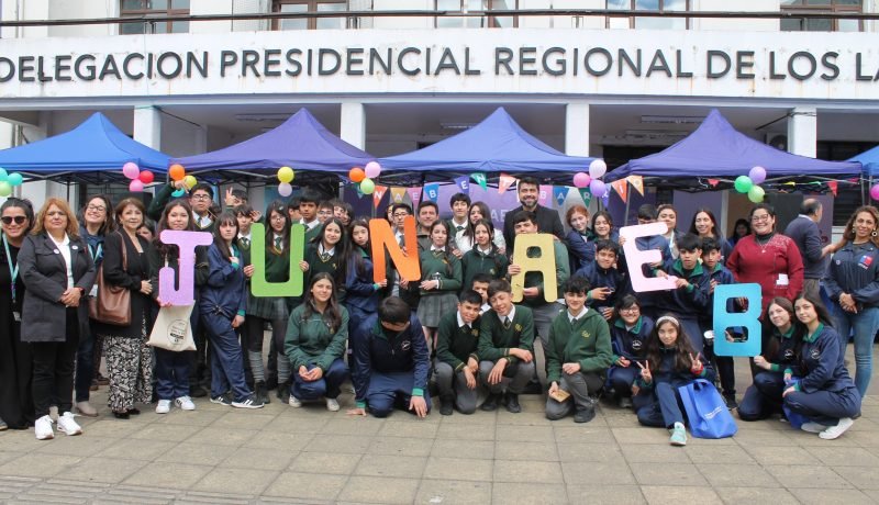 Junaeb lanza postulación a Becas 2026: Conoce las fechas y cómo postular