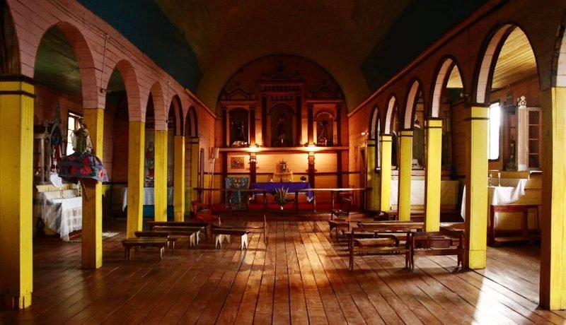 Innovación Tecnológica Preserva Iglesias de Madera en Chiloé