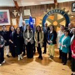 Rotary Puerto Varas: Homenaje a Profesores Cierra Semana del Niño Rotary Puerto Varas: Homenaje a Profesores Cierra Semana del Niño