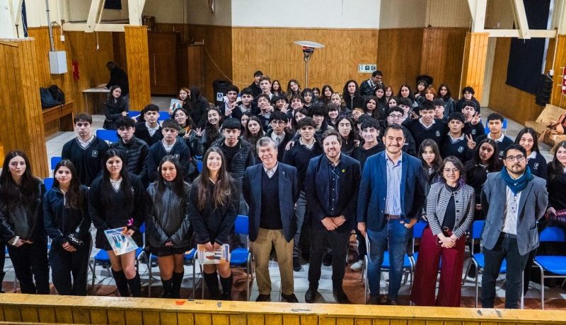 nuevo-fes-dialogo-en-puerto-varas-sobre-el-fin-del-cae