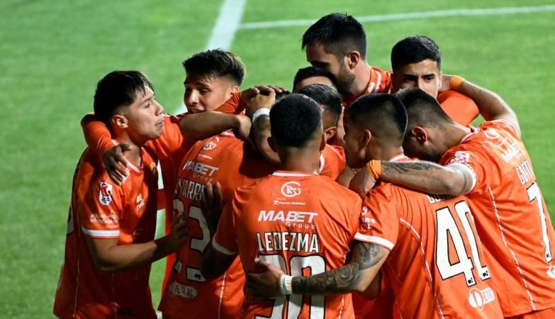 Formado en Colo Colo: Álvaro Salazar en la mira de Deportes Puerto Montt para la Primera B