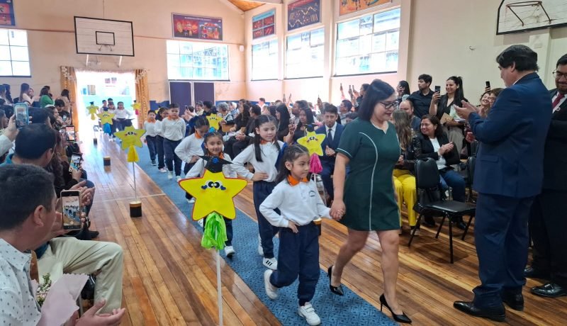 Emotivo Egreso: Párvulos de la Escuela Efraín Campana Silva inician nuevo ciclo en Osorno