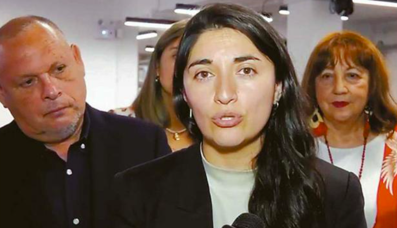 Core acusa de hostigamiento a alcaldes Mella y Silva